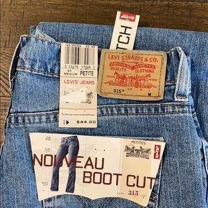 Levi’s Nouveau Boot Cut Jeans (515 Jeans)